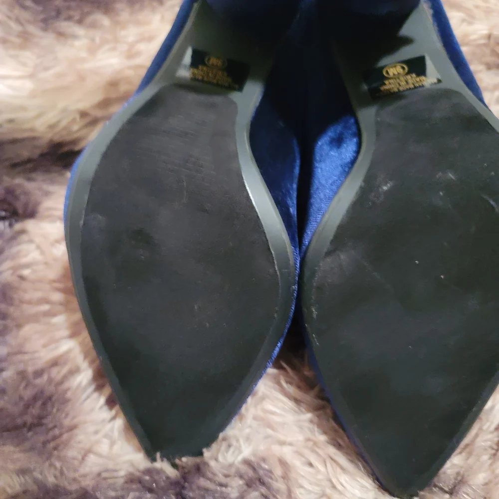 Delicious Navy Blue Women's Heels